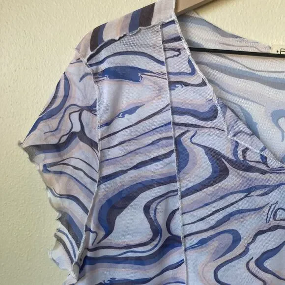 Torrid Festi Cropped Mesh Exposed Seam Top 00 in Multi Color - Picture 5 of 12